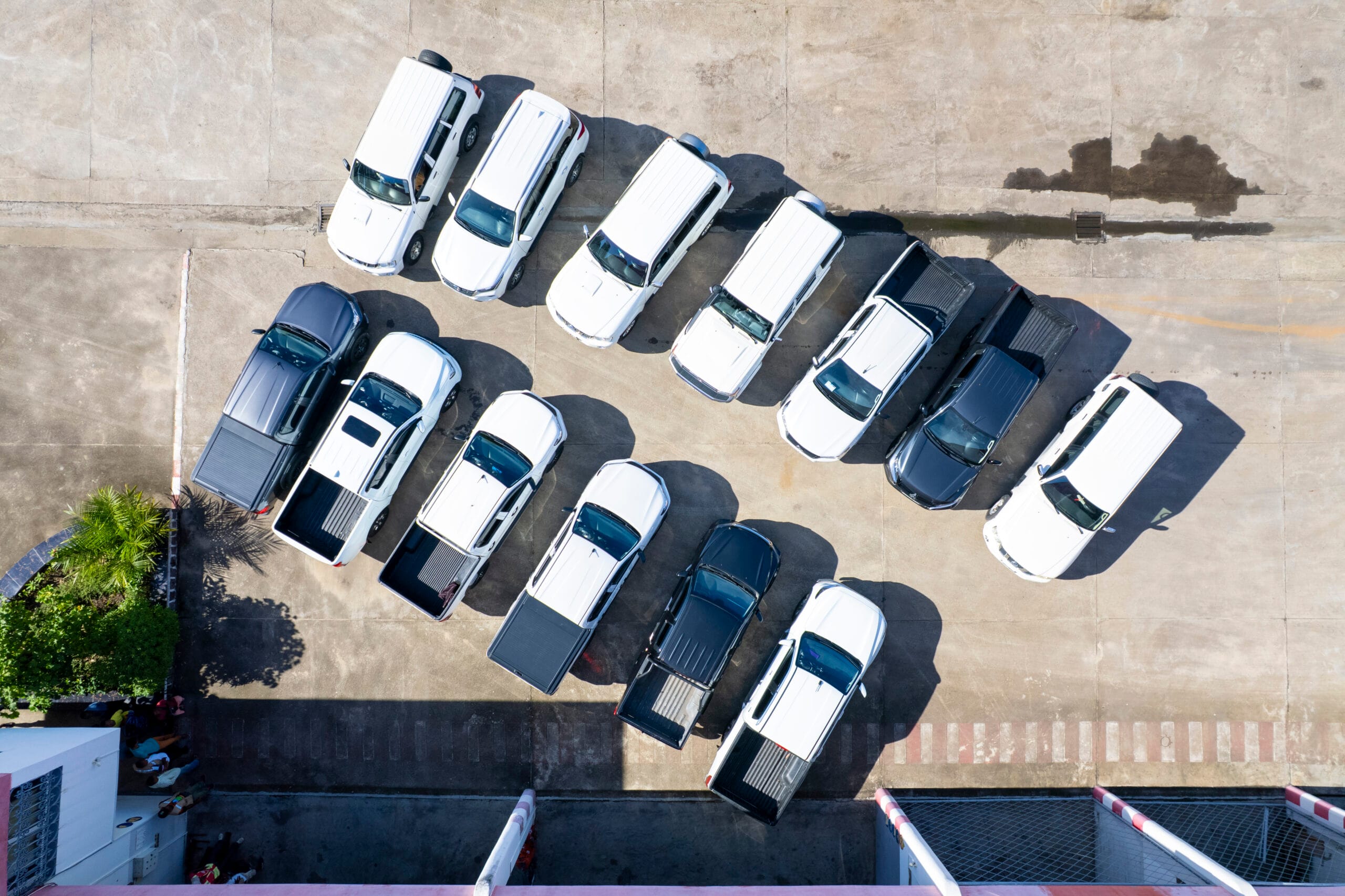 Image de fond pour le hero montrant tout type 4x4